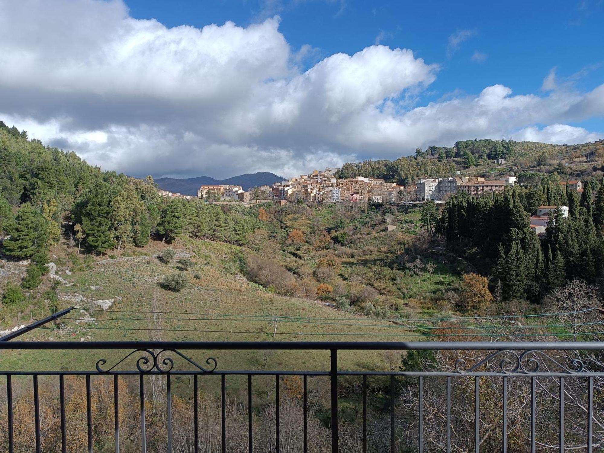 Casa Belvedere Isnello Luaran gambar